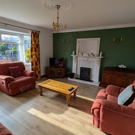 Вилла Cosy 3 Bed Retreat In Ома Экстерьер фото