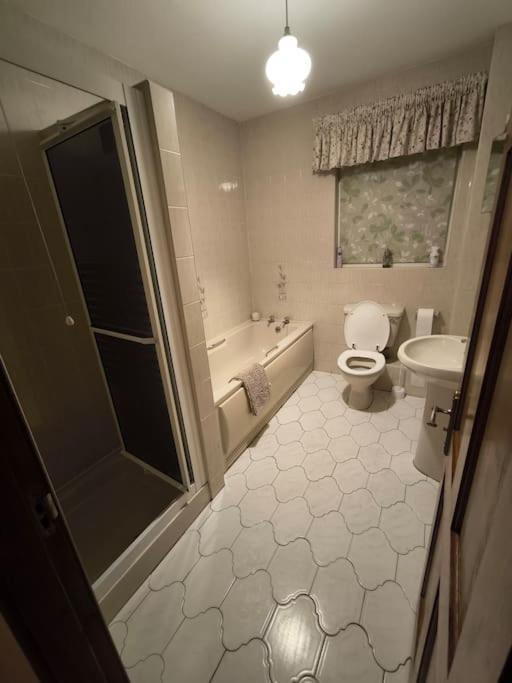 Вилла Cosy 3 Bed Retreat In Ома Экстерьер фото