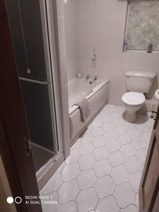 Вилла Cosy 3 Bed Retreat In Ома Экстерьер фото
