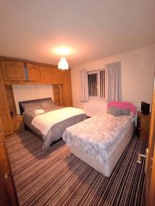 Вилла Cosy 3 Bed Retreat In Ома Экстерьер фото